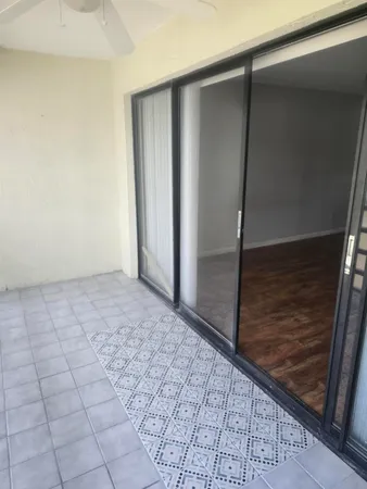 $1,550 | 400 18th Street, Unit P5, Vero Beach, FL 32960