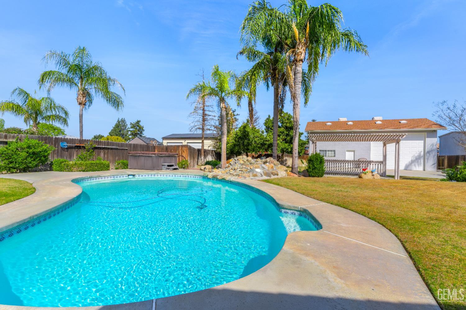 Undisclosed Address Bakersfield, CA 93312 - Photo 2 of 46