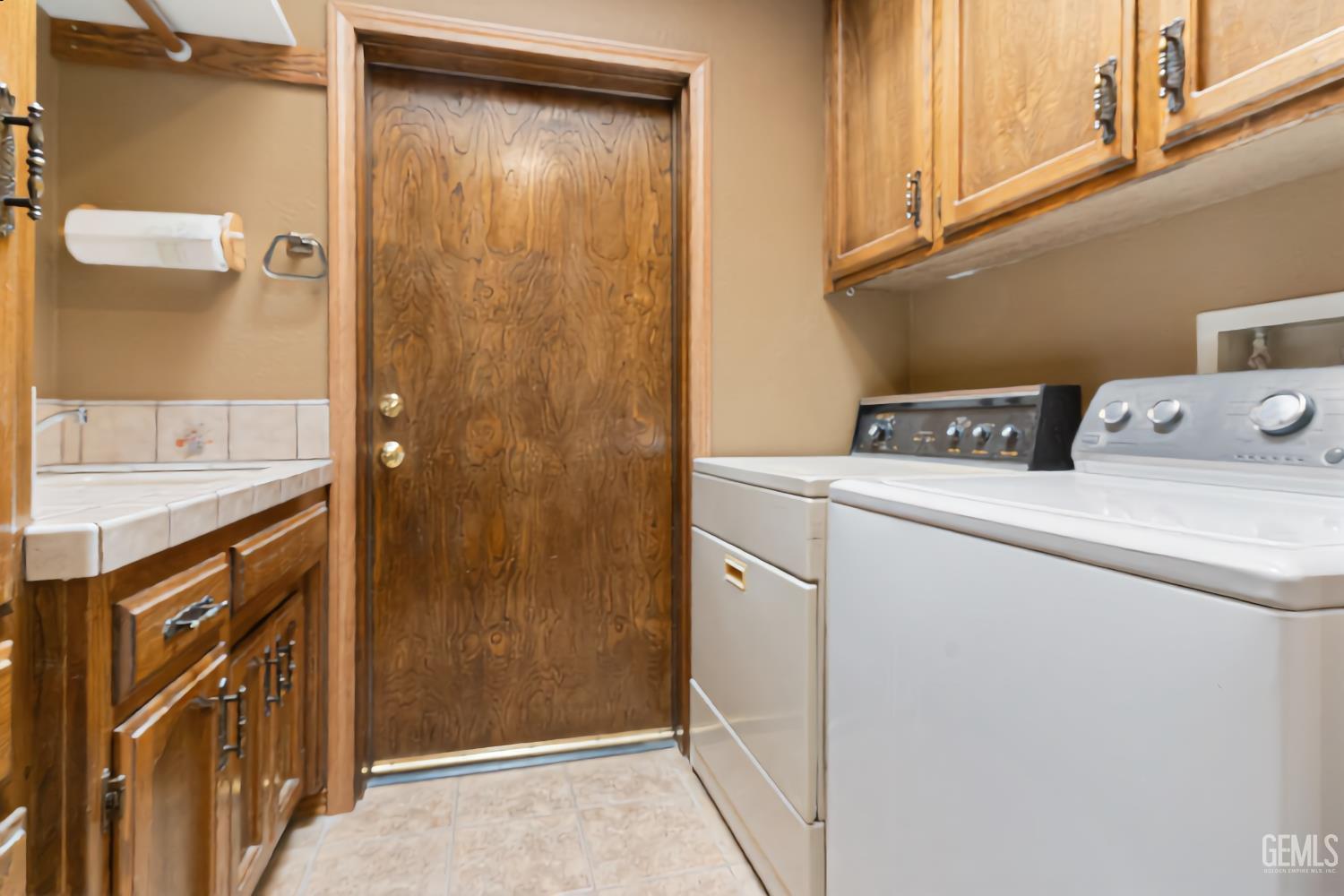 Undisclosed Address Bakersfield, CA 93312 - Photo 31 of 46