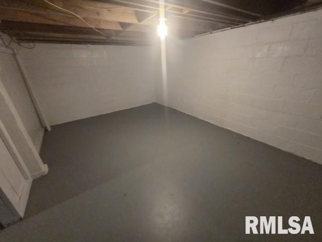 608 South 23rd Street Mount Vernon, IL 62864 - Photo 10 of 37