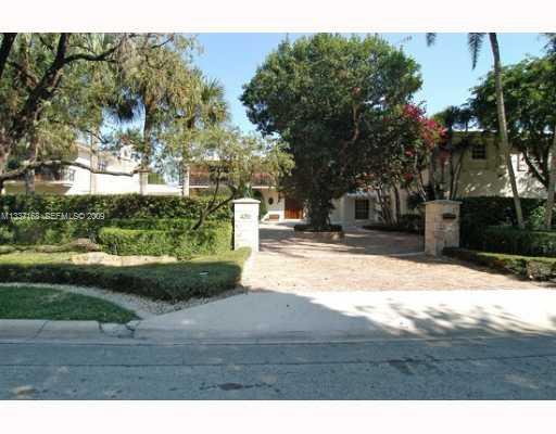 4511 Lake Road Miami, FL 33137 - Photo 14 of 14 a view of open space with wooden fence
