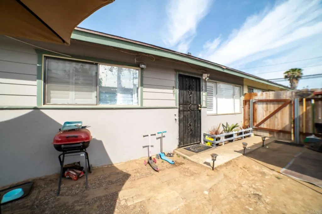 271 Quintard Street Chula Vista, CA 91911 - Photo 15 of 29