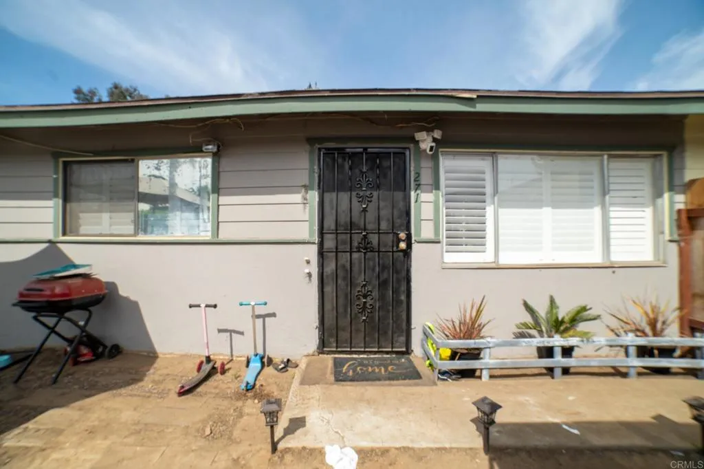 271 Quintard Street Chula Vista, CA 91911 - Photo 16 of 29