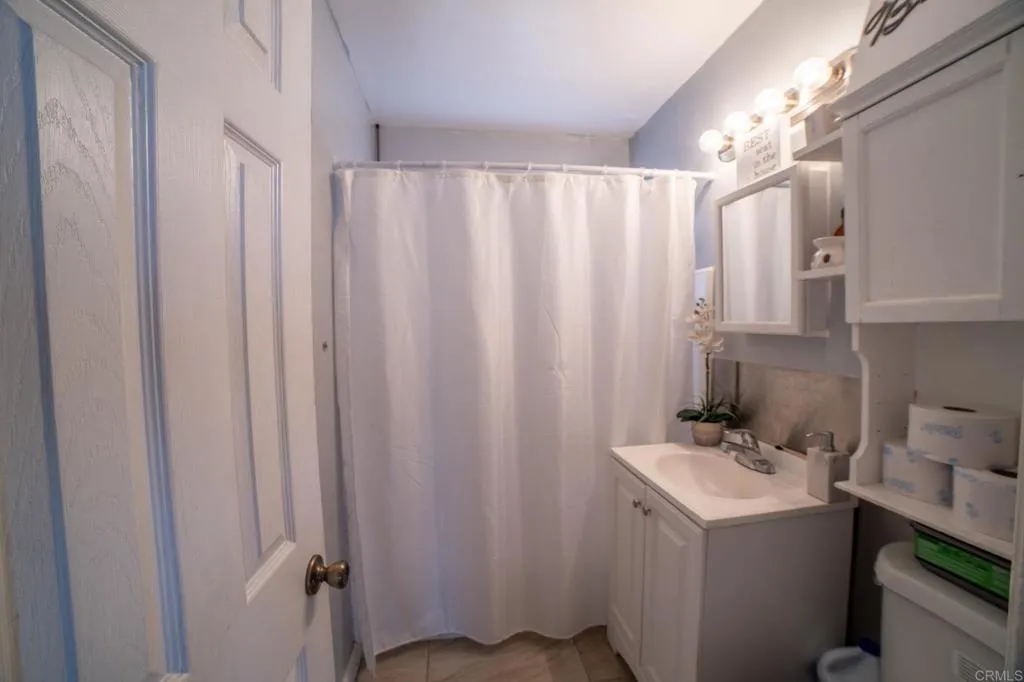 271 Quintard Street Chula Vista, CA 91911 - Photo 19 of 29