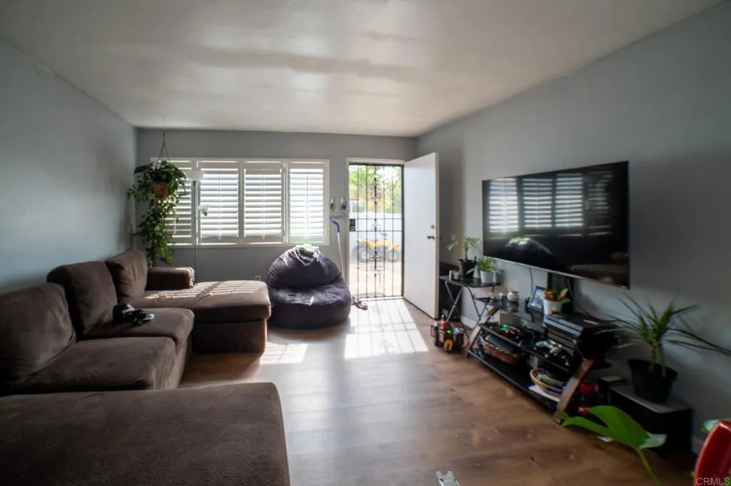 271 Quintard Street Chula Vista, CA 91911 - Photo 26 of 29