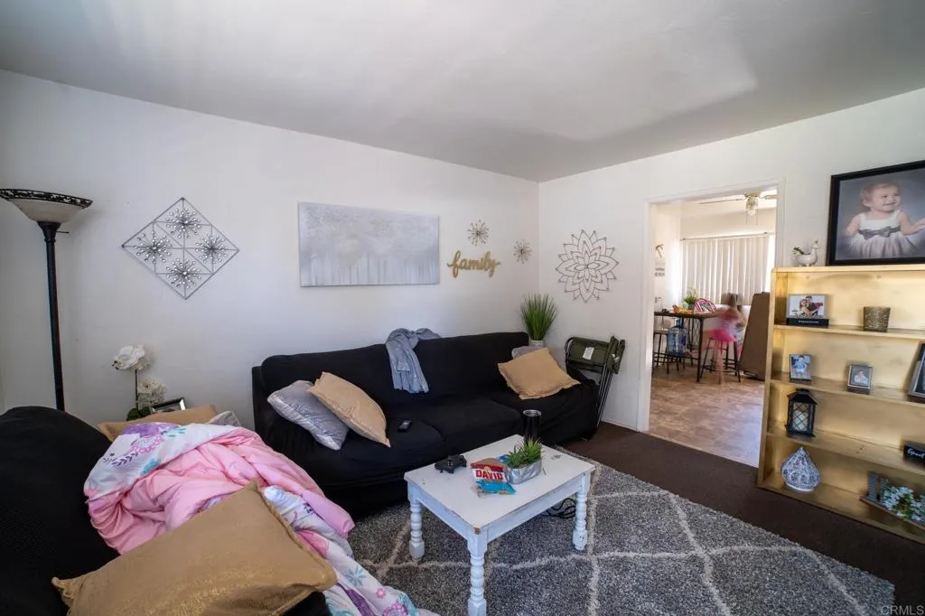 271 Quintard Street Chula Vista, CA 91911 - Photo 6 of 29