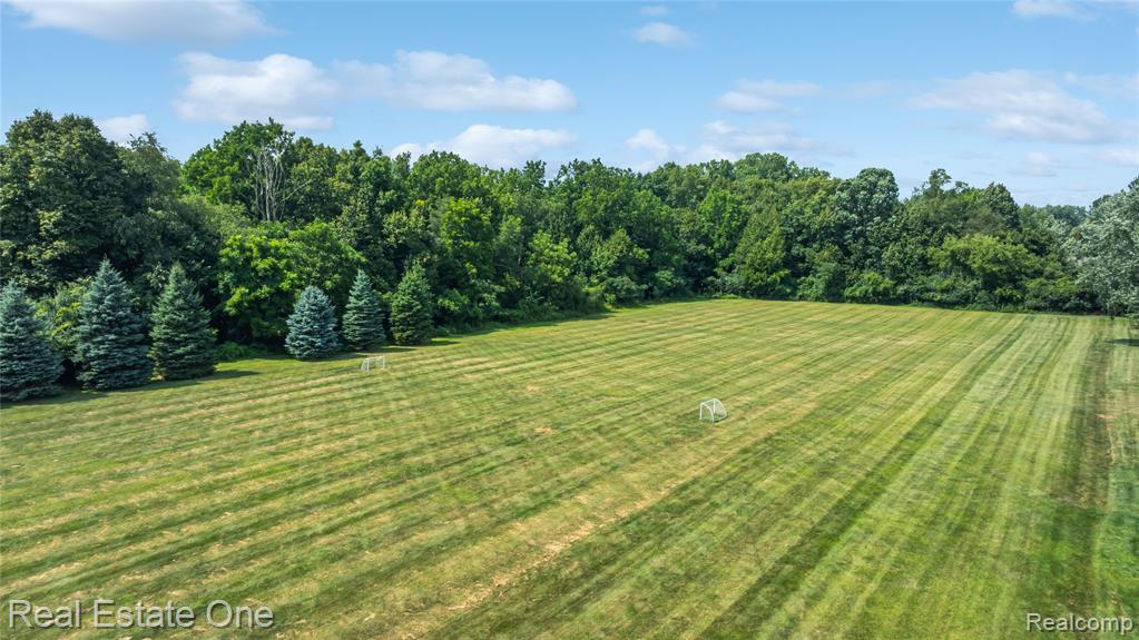 36241 Fredericksburg Road Farmington Hills, MI 48331 - Photo 43 of 48