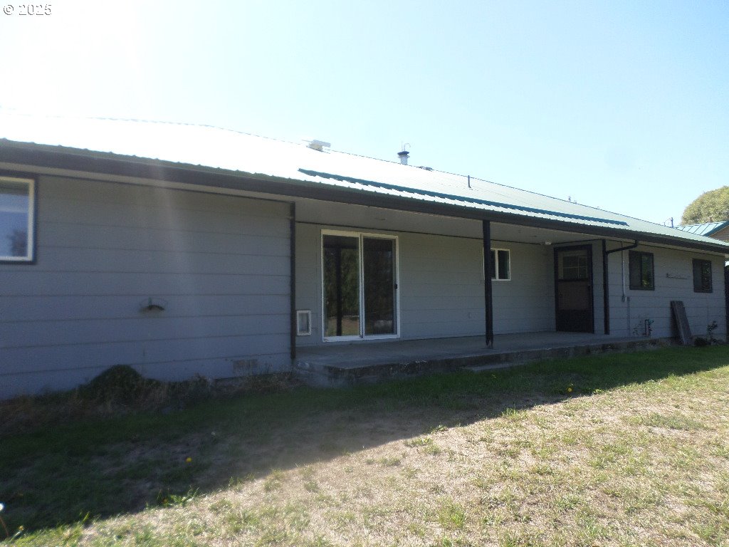 201 Southwest Litch Street Enterprise, OR 97828 - Photo 15 of 23