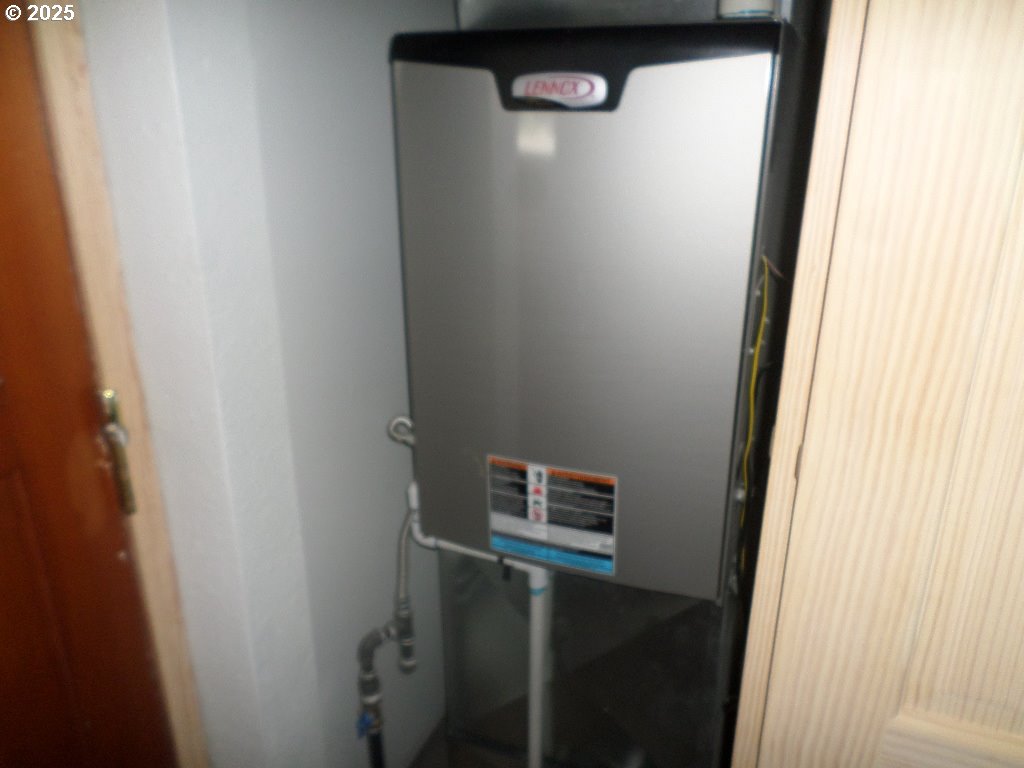 201 Southwest Litch Street Enterprise, OR 97828 - Photo 17 of 23