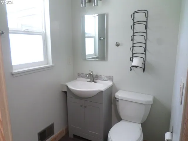 $369,000 | 201 Southwest Litch Street, Enterprise, OR 97828