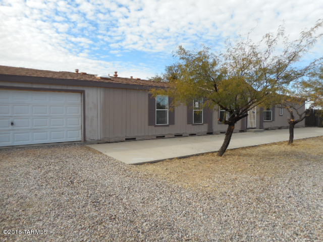 7828 South Pistol Ridge Road Tucson, AZ 85756 - Photo 1 of 38