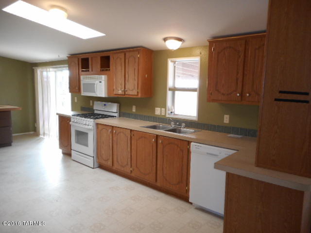 7828 South Pistol Ridge Road Tucson, AZ 85756 - Photo 20 of 38