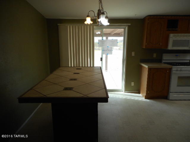 7828 South Pistol Ridge Road Tucson, AZ 85756 - Photo 24 of 38
