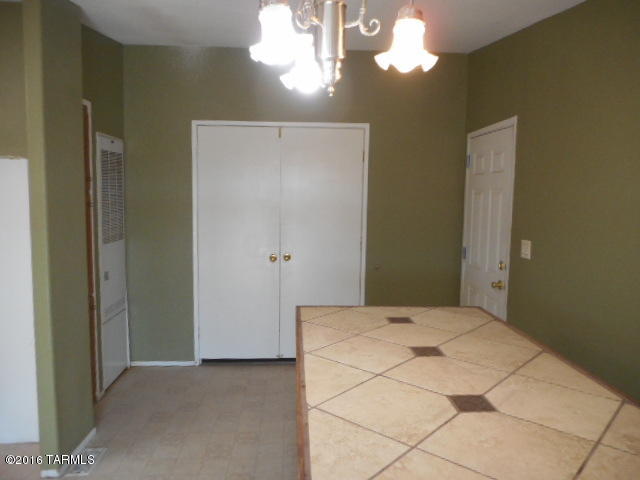 7828 South Pistol Ridge Road Tucson, AZ 85756 - Photo 25 of 38