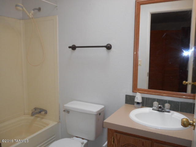 7828 South Pistol Ridge Road Tucson, AZ 85756 - Photo 32 of 38