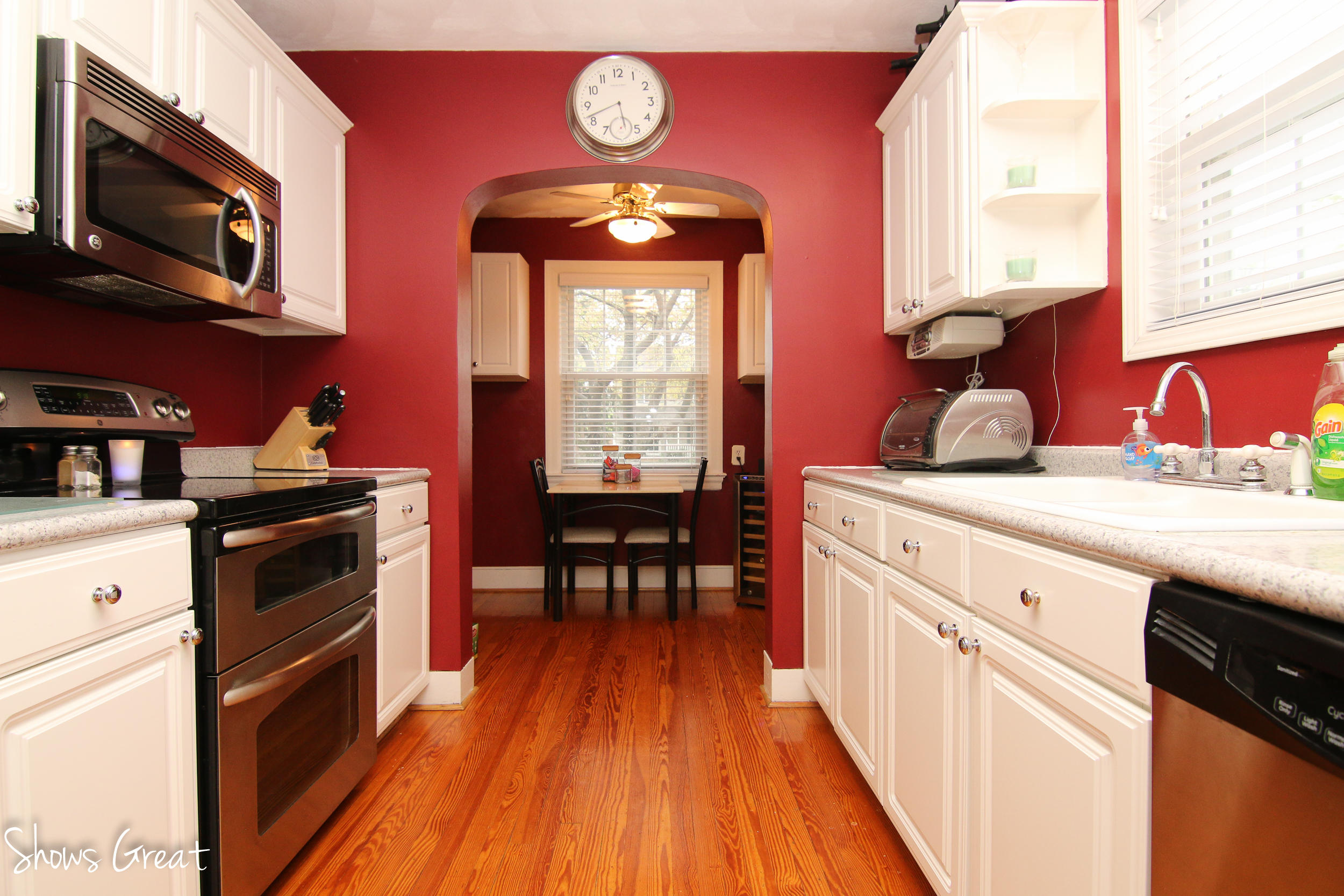 2465 Tillett Road Southwest Roanoke, VA 24015 - Photo 12 of 45 IMG_0171-2