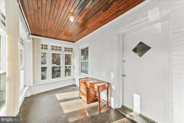 a view of an entryway