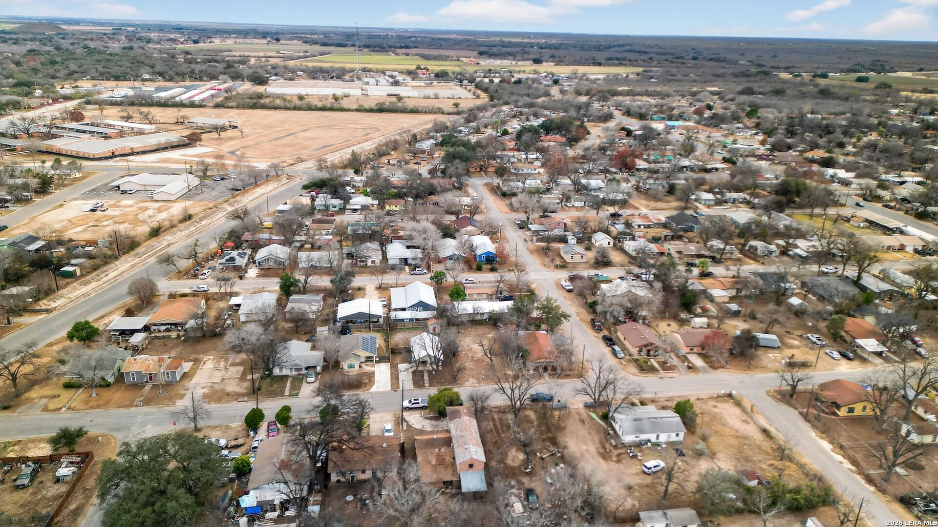 527 Juarez Street Uvalde, TX 78801 - Photo 21 of 24