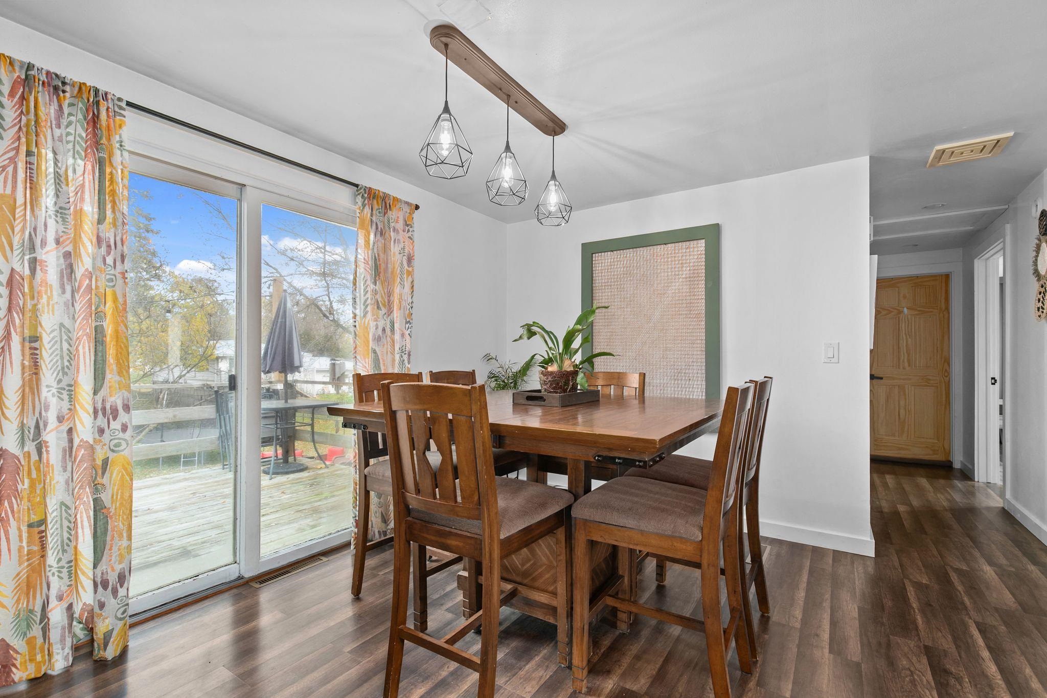 602 North Street Waupaca, WI 54981 - Photo 6 of 34