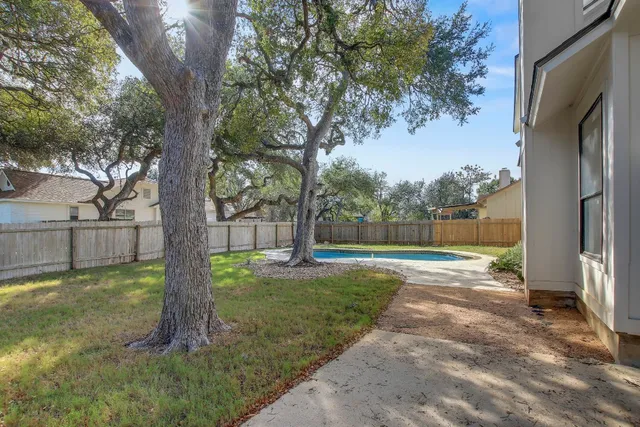 $3,500 | 7401 Whistlestop Drive, Austin, TX 78749