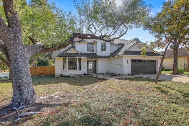 $3,500 | 7401 Whistlestop Drive, Austin, TX 78749