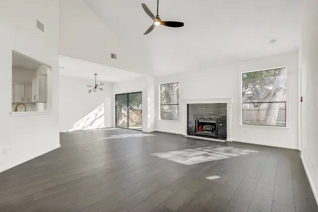 $3,500 | 7401 Whistlestop Drive, Austin, TX 78749