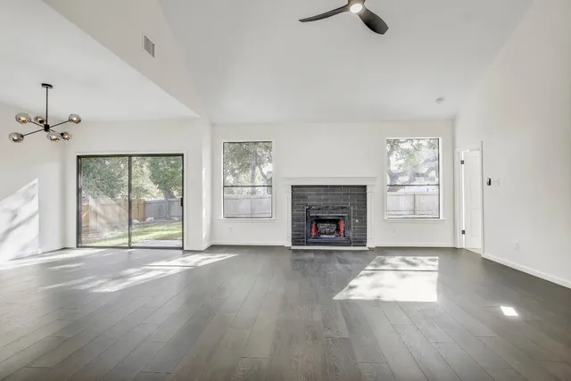 $3,500 | 7401 Whistlestop Drive, Austin, TX 78749