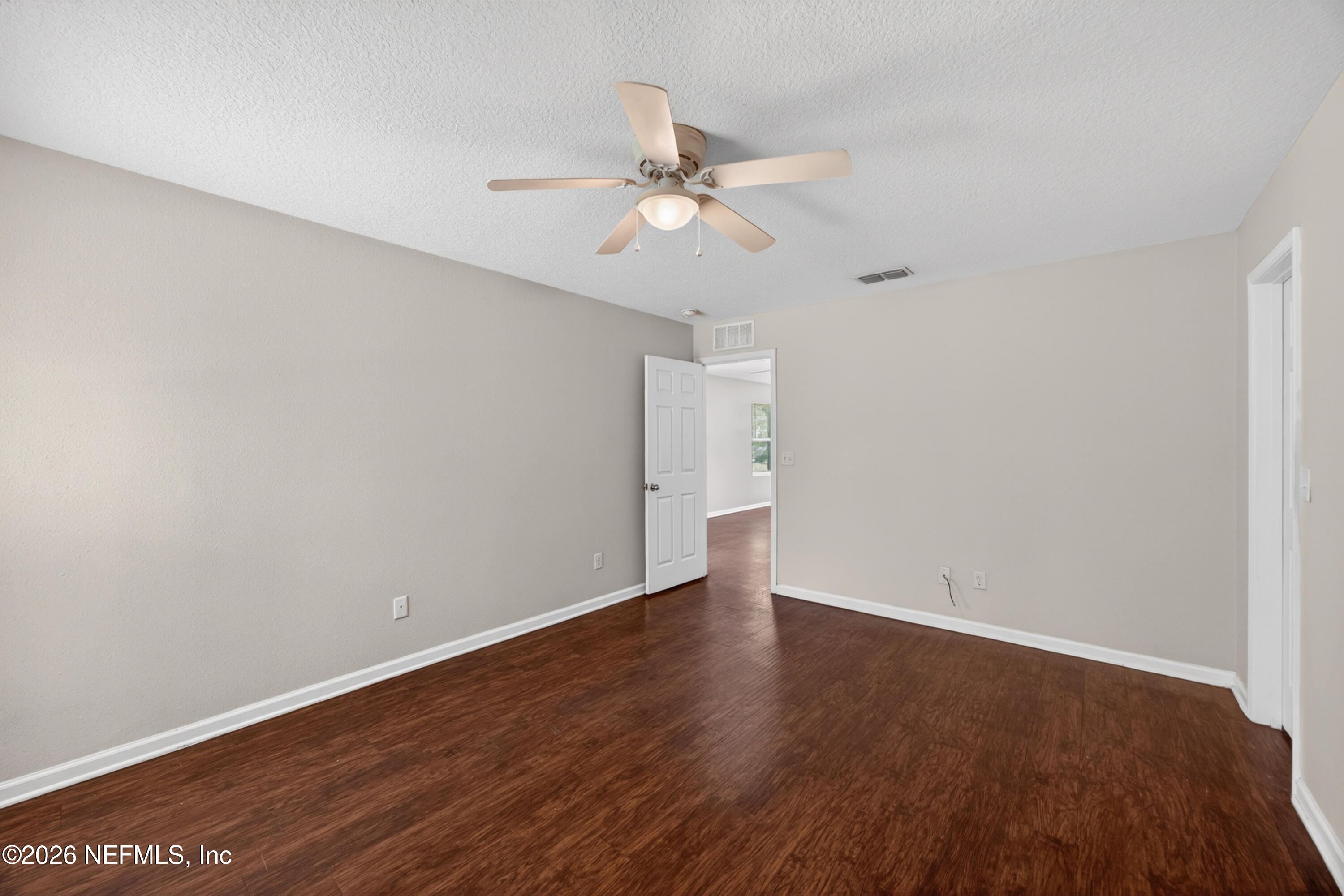 3029 Bessent Road Jacksonville, FL 32218 - Photo 16 of 32 16-Primary Bedroom 3
