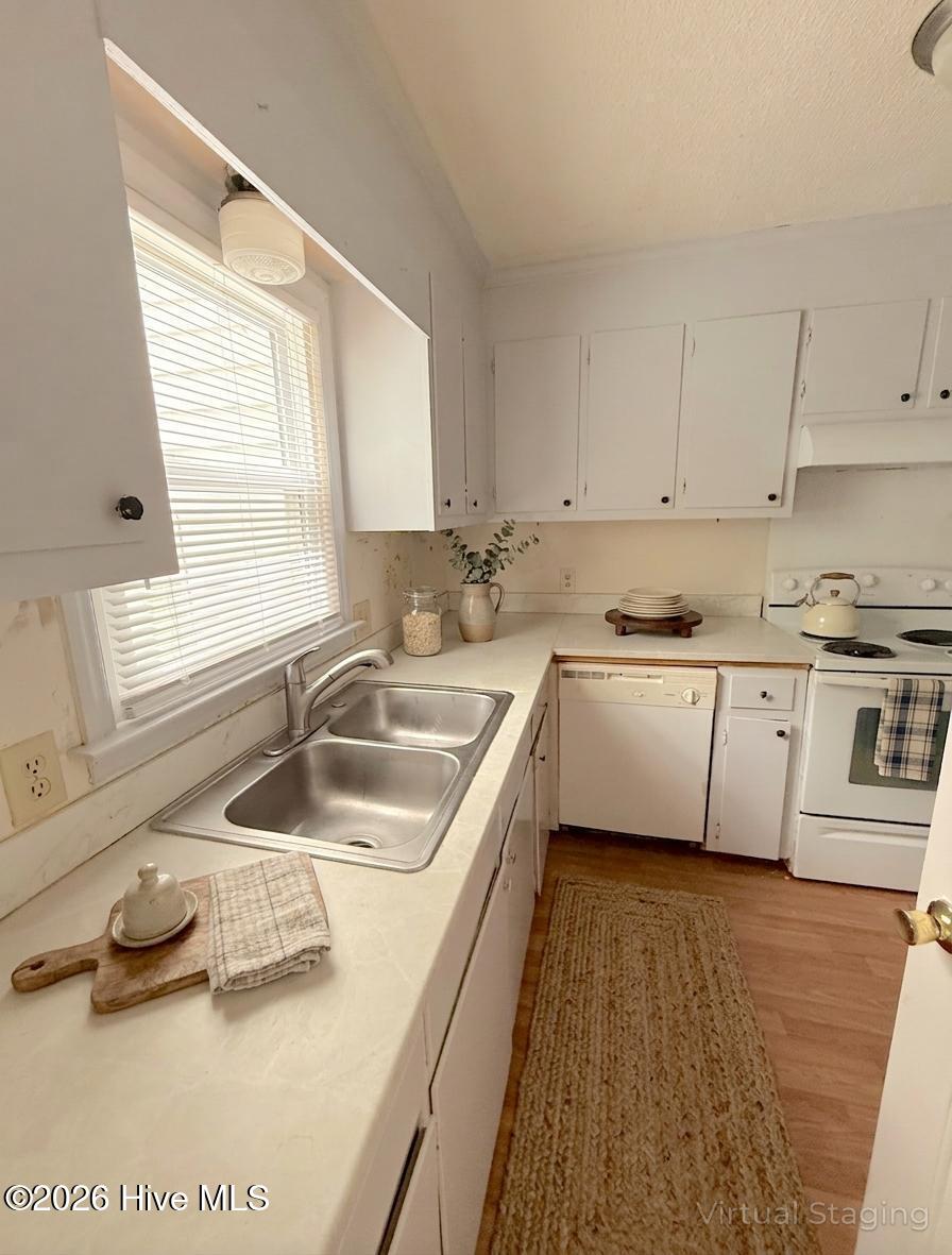 945 B's Barbeque Road, Unit A AND B Greenville, NC 27834 - Photo 4 of 14 collov-ai_20260407171245_5knt7v