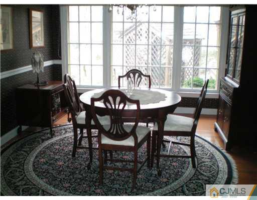 147 Dutch Road East Brunswick, NJ 08816 - Photo 4 of 22 Gallery Image 4