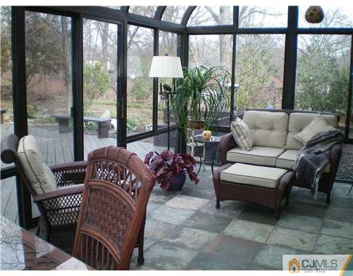 147 Dutch Road East Brunswick, NJ 08816 - Photo 7 of 22 Gallery Image 7