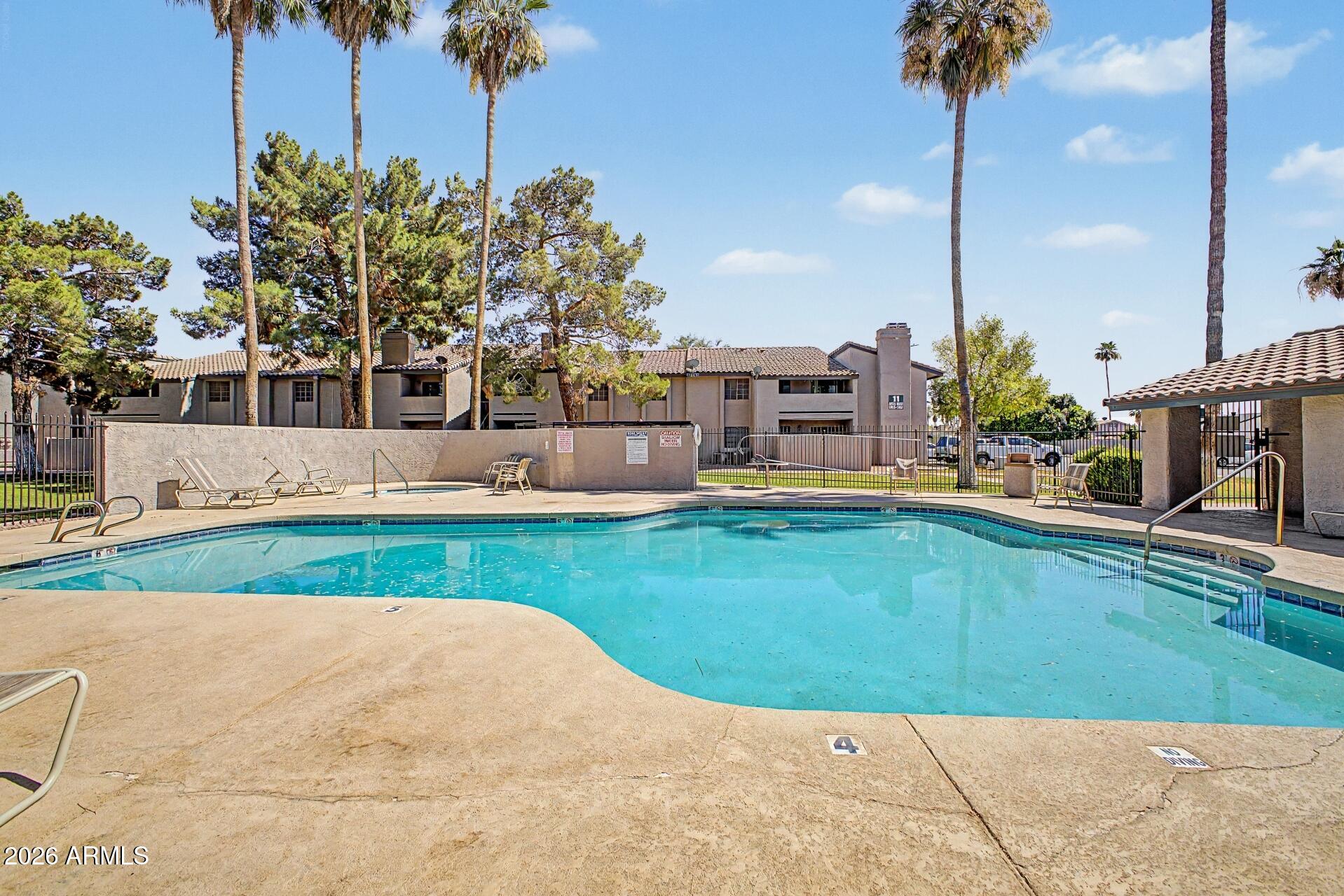 533 West Guadalupe Road, Unit 1104 Mesa, AZ 85210 - Photo 14 of 20 a view of a garden