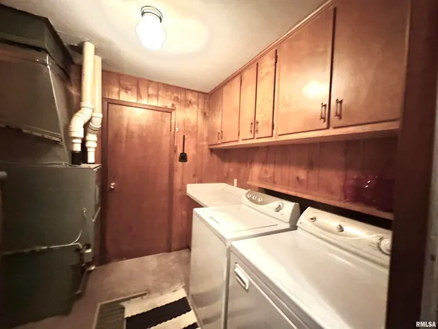 $169,900 | 57 Sherwood Drive, Centralia, IL 62801