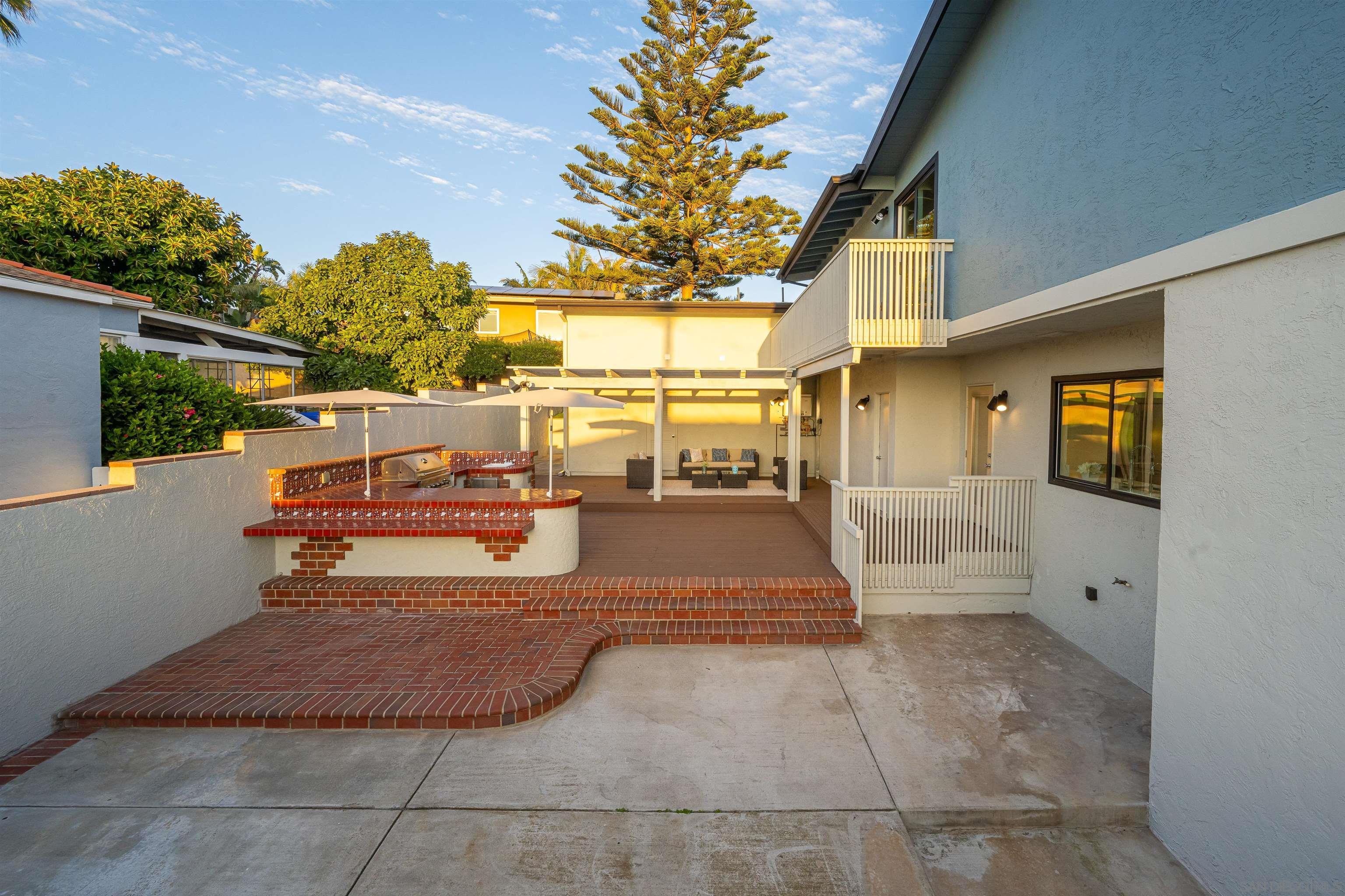 1360 Elevation Road San Diego, CA 92110 - Photo 30 of 37 a view of outdoor space and porch