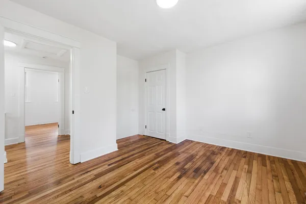 $389,500 | 1101 North Royal Avenue, Front Royal, VA 22630