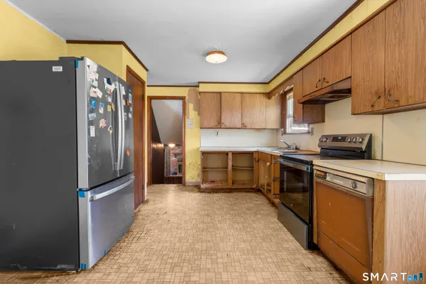 $239,000 | 48 Manor Lane, Wolcott, CT 06716