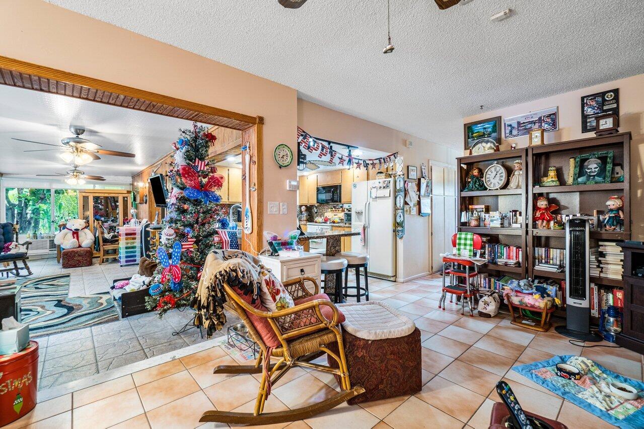 1235 Whimbrel Road Wellington, FL 33414 - Photo 17 of 31 022-1235WhimbrelRoad-Wellington-FL-33414