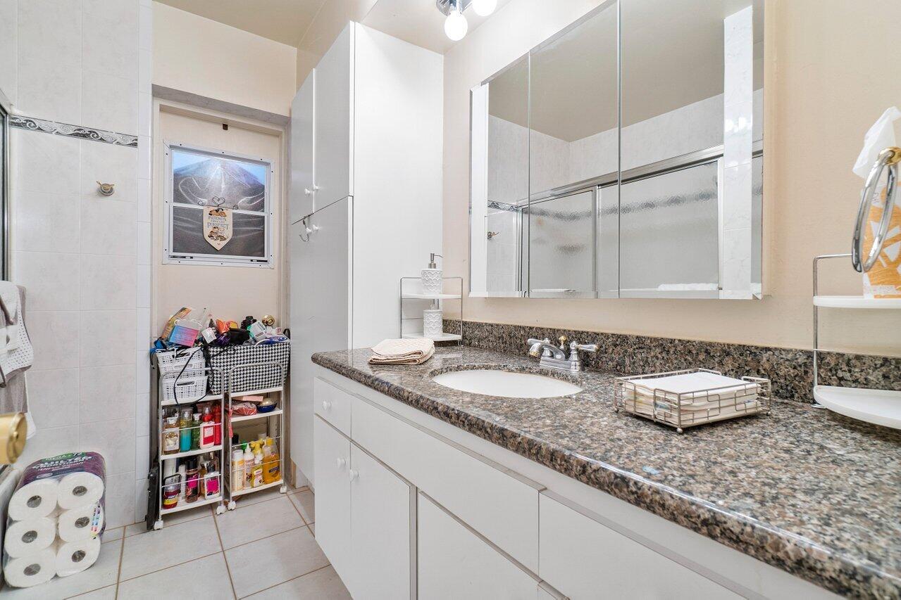 1235 Whimbrel Road Wellington, FL 33414 - Photo 23 of 31 024-1235WhimbrelRoad-Wellington-FL-33414