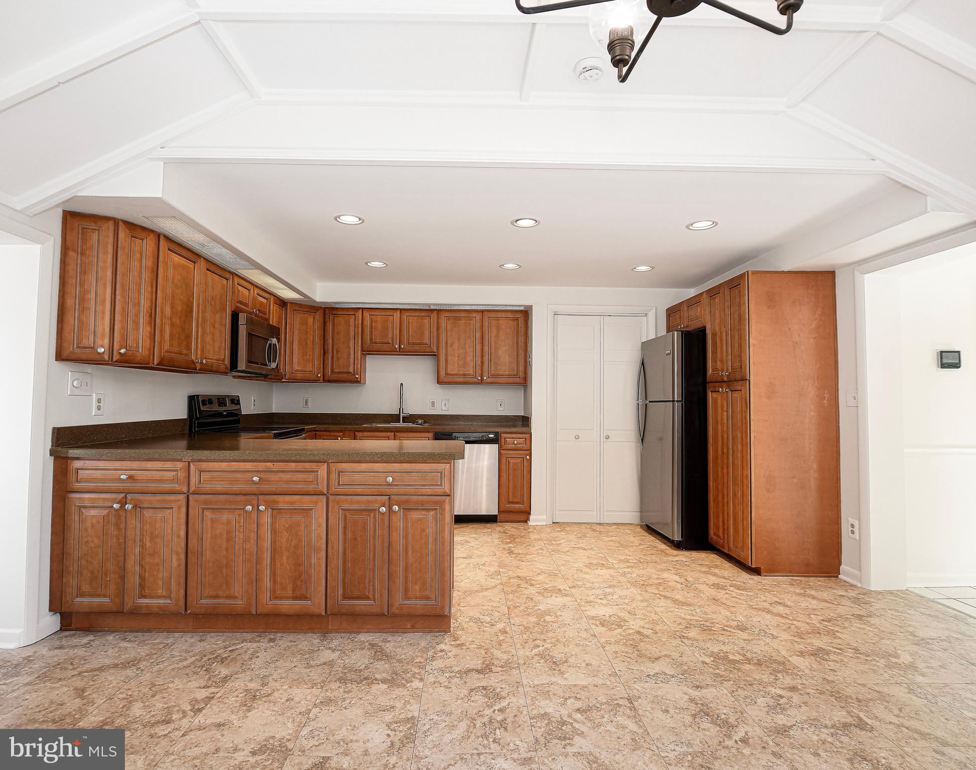8724 Littlewood Road Baltimore, MD 21234 - Photo 3 of 30 Functional design