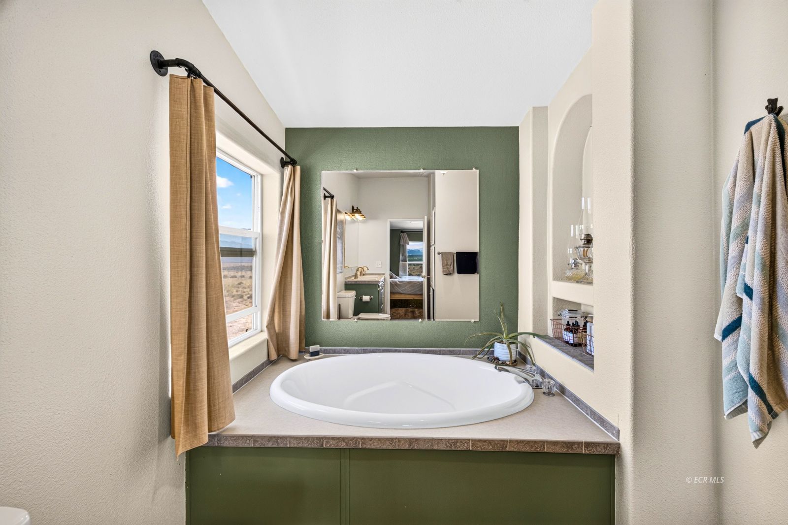 1531 EL24 Road Deeth, NV 89823 - Photo 32 of 49