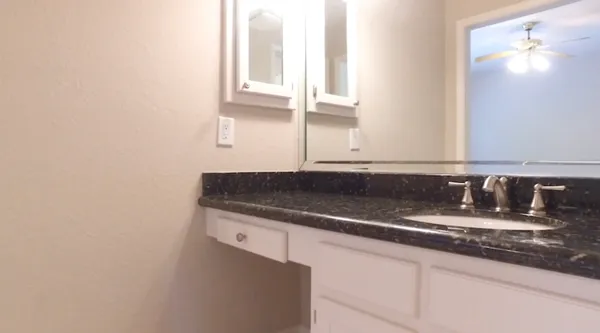 $3,000 | 16910 Ascot Meadow Drive, Sugar Land, TX 77479