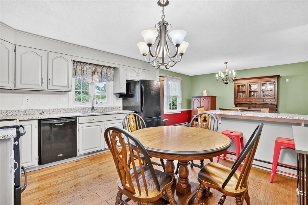 6 Tardy Road Chicopee, MA 01020 - Photo 12 of 40