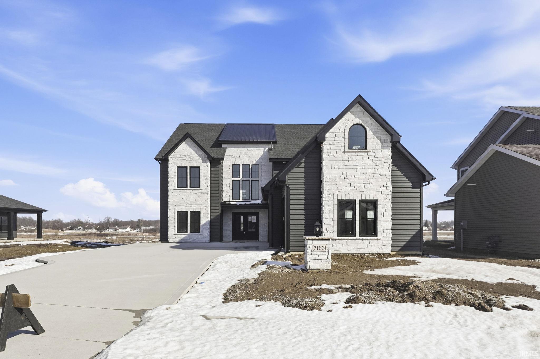 7183 Starks Boulevard Fort Wayne, IN 46816 - Photo 2 of 34