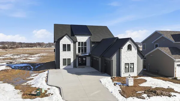 $629,900 | 7183 Starks Boulevard, Fort Wayne, IN 46816