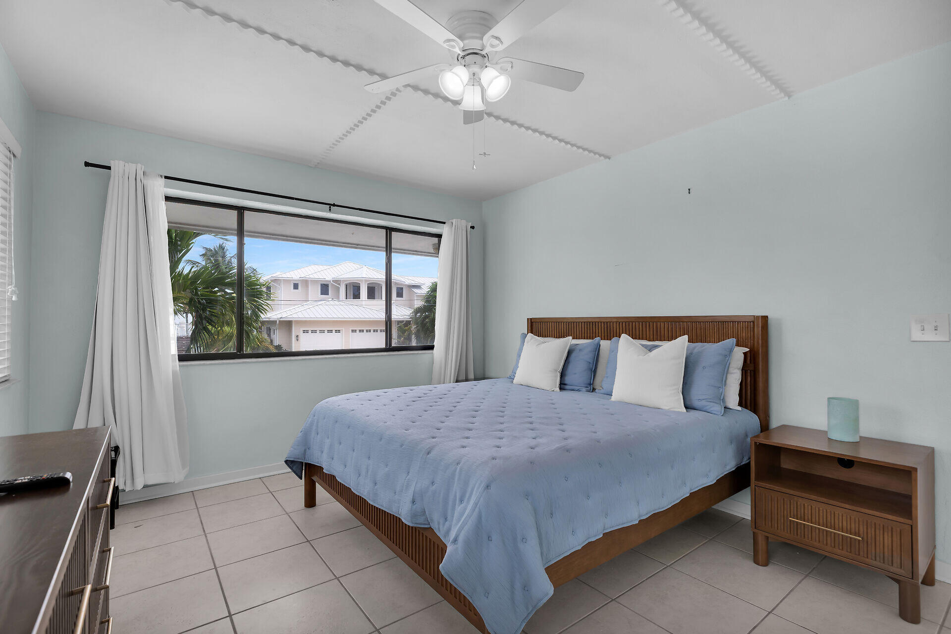 400 La Fitte Road Summerland Key, FL 33042 - Photo 26 of 45 Bedroom Master