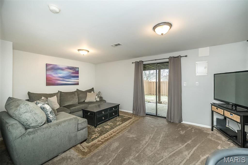 628 Painted Vista Drive Ballwin, MO 63021 - Photo 17 of 32