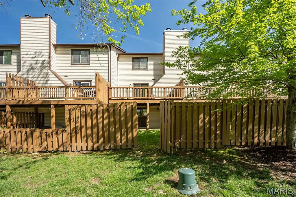 628 Painted Vista Drive Ballwin, MO 63021 - Photo 22 of 32