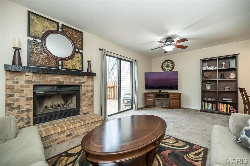 628 Painted Vista Drive Ballwin, MO 63021 - Photo 10 of 32