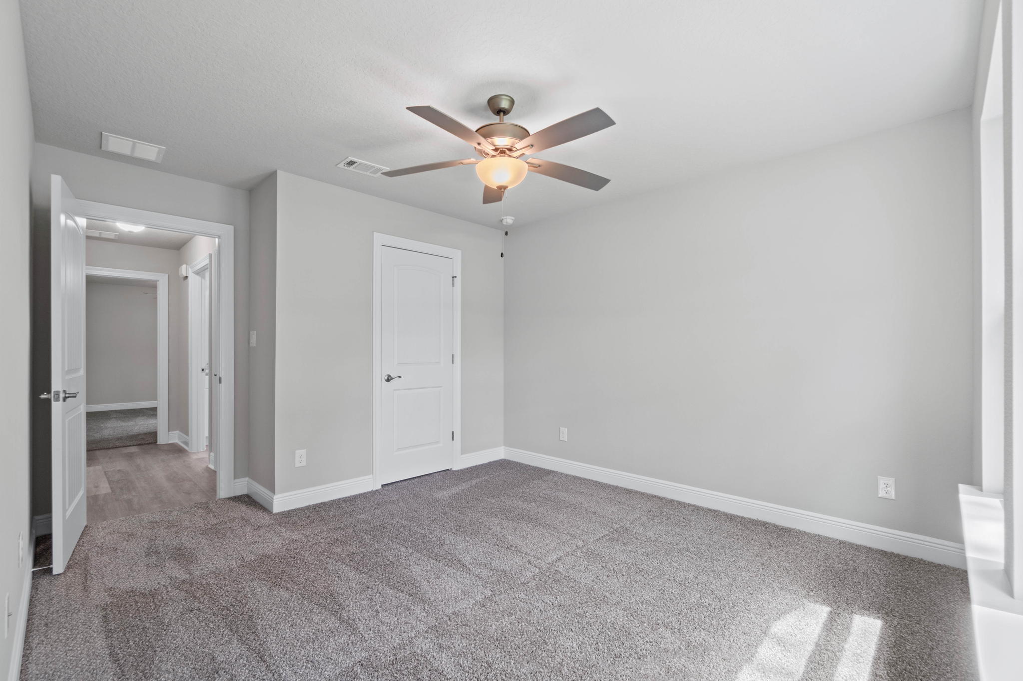 9194 Trident Road Milton, FL 32583 - Photo 35 of 45 a view of an empty room