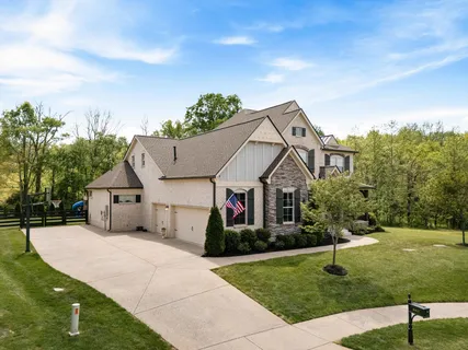 $1,325,000 | 6917 Fence Post Lane, College Grove, TN 37046
